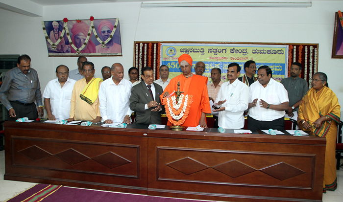 ವಿವೇಚನೆ ಎಂಬ ವಿಶೇಷ ಗುಣ ಮಾನವನಲ್ಲಿದ್ಲೆ : ಶ್ರೀಸಿದ್ದಲಿಂಗ ಸ್ವಾಮೀಜಿ